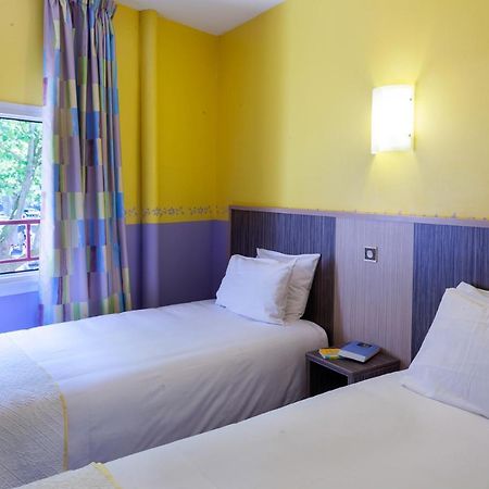 Brit Hotel Le Lion D'Or Chinon Exteriör bild