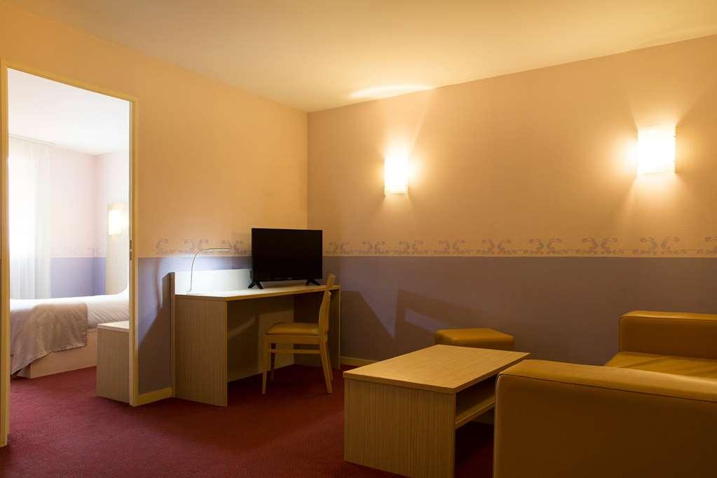 Brit Hotel Le Lion D'Or Chinon Rum bild