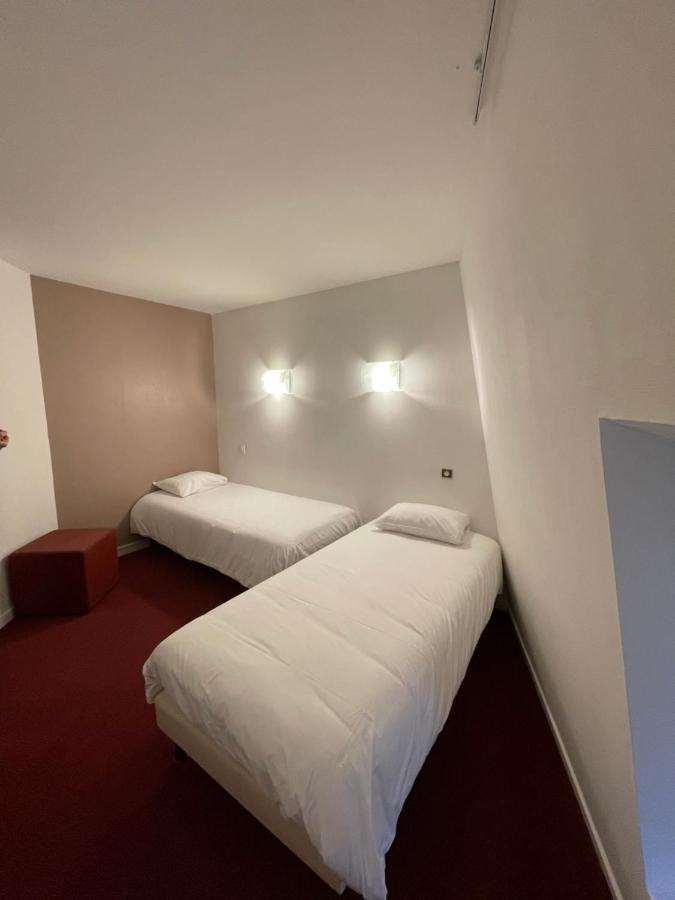 Brit Hotel Le Lion D'Or Chinon Rum bild