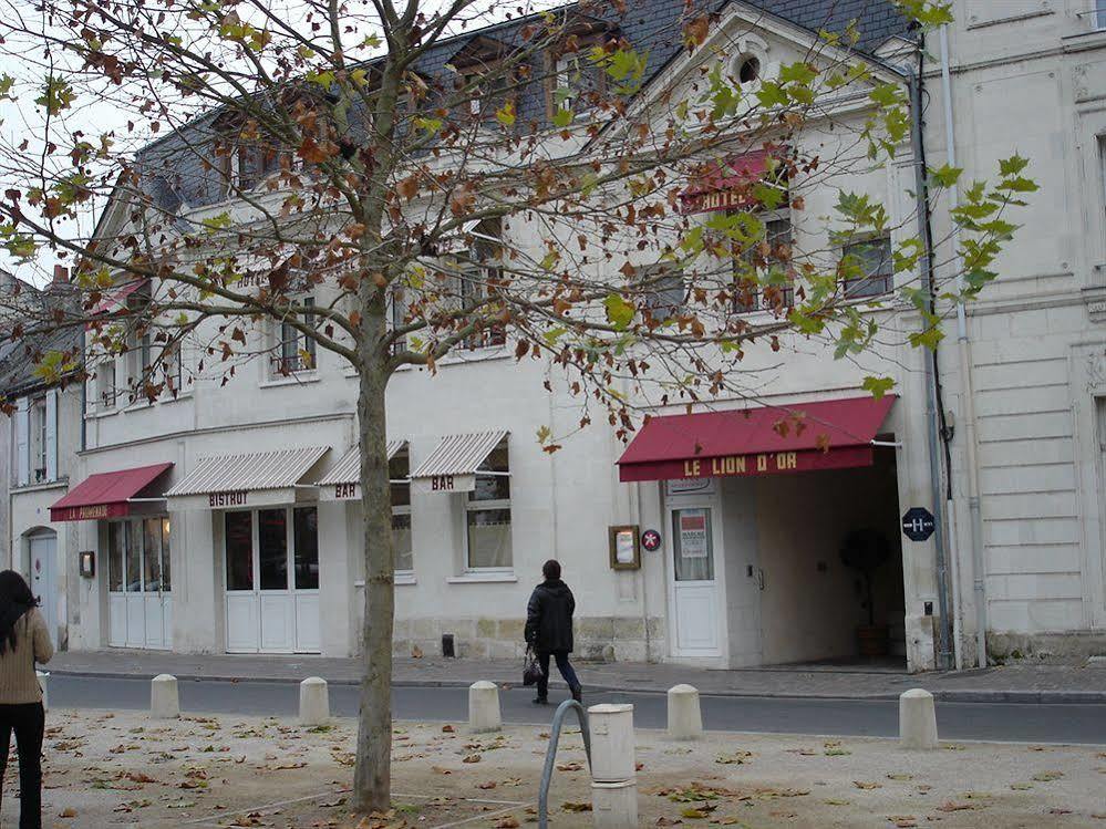 Brit Hotel Le Lion D'Or Chinon Exteriör bild